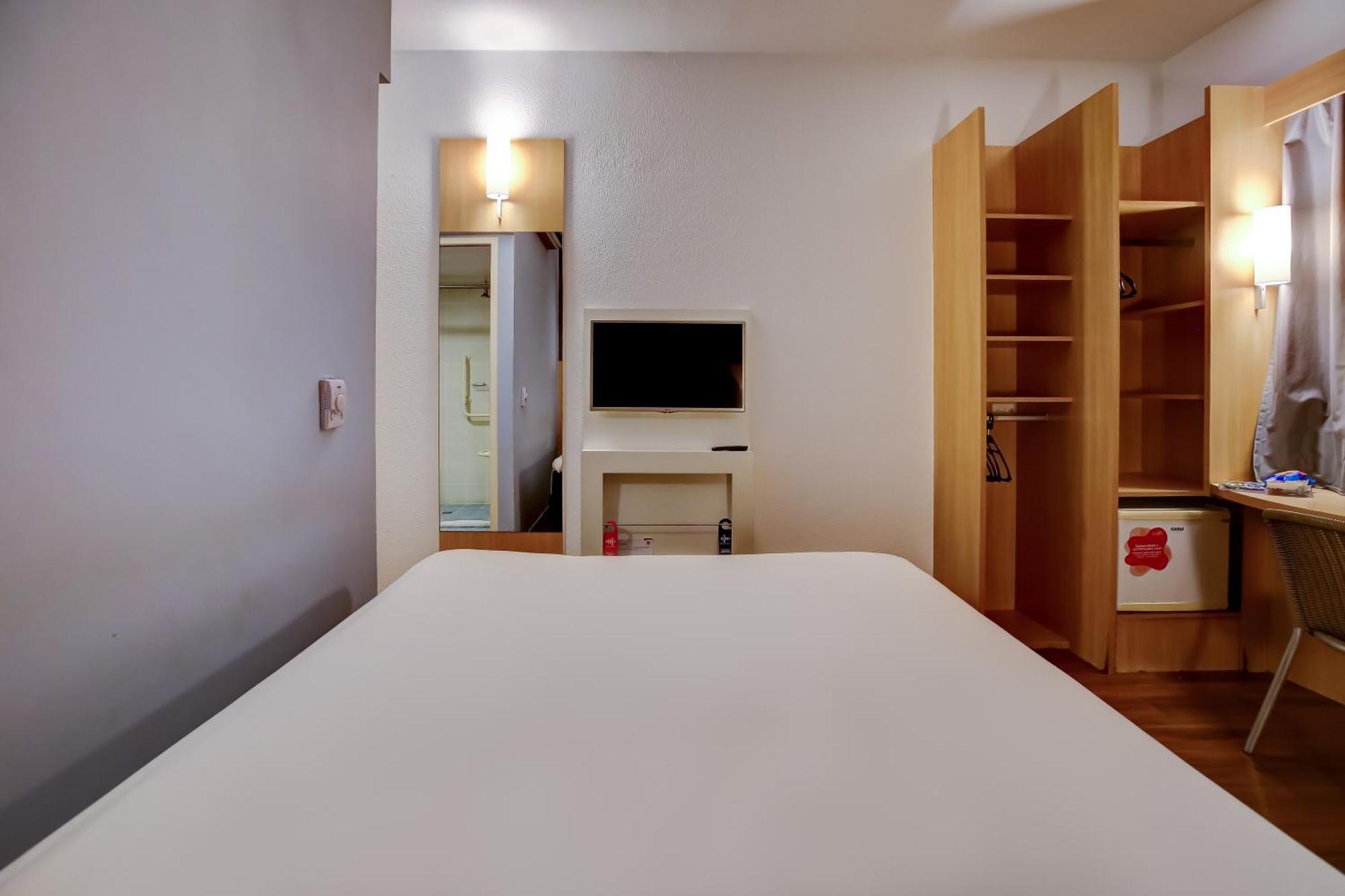 Ibis Vitoria Praia Do Canto Εξωτερικό φωτογραφία